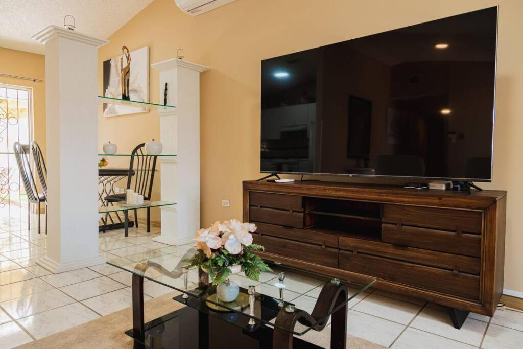 Blue Sky Residence Aruba Savaneta Exterior photo