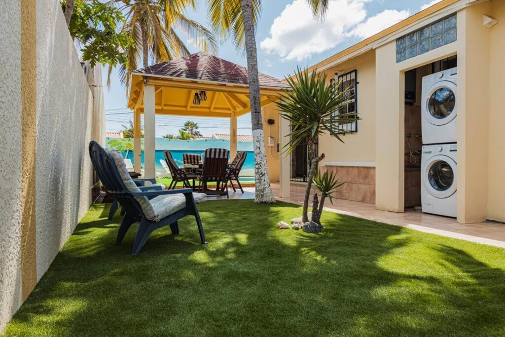 Blue Sky Residence Aruba Savaneta Exterior photo